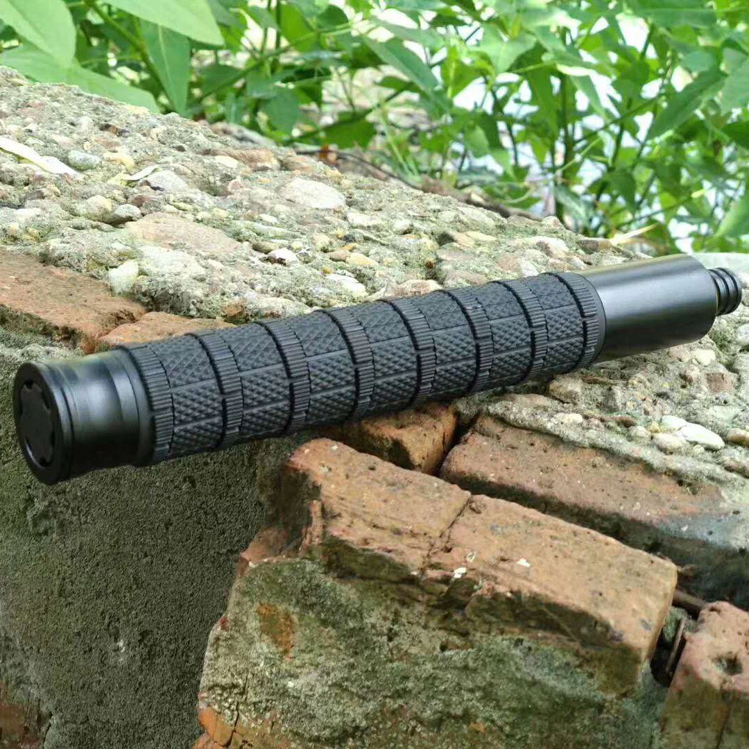 Katero opremo za obvladovanje nemirov je najtežje uporabljati?